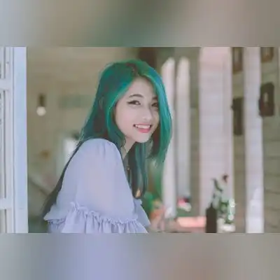 成蕾玉